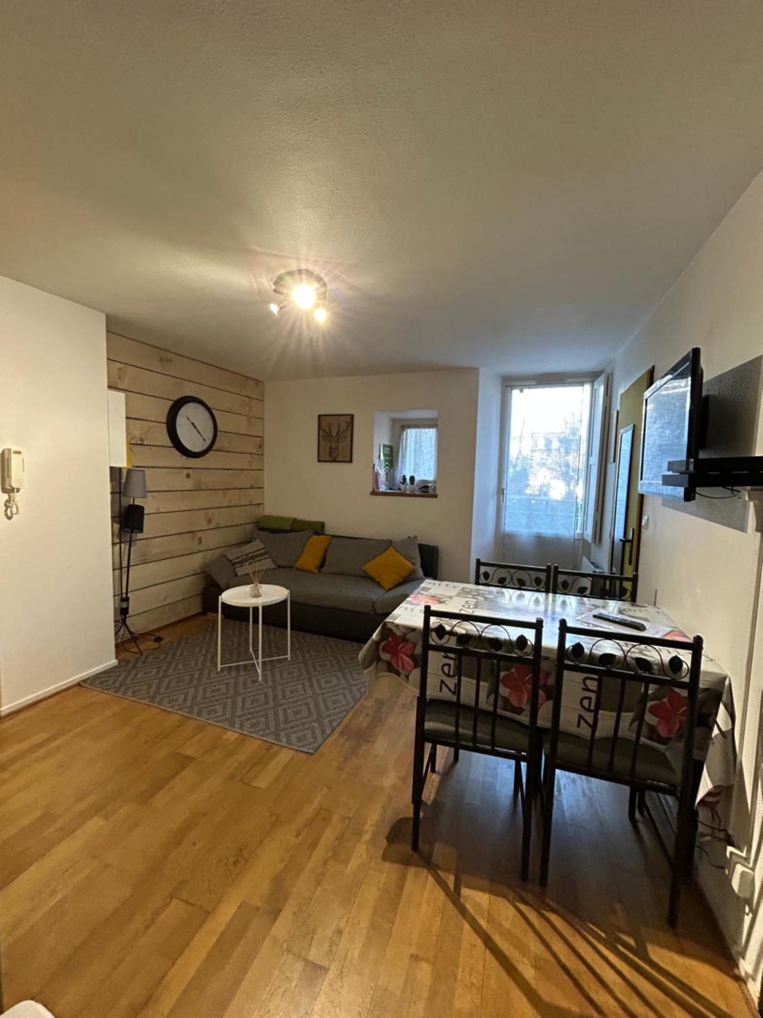 Appt Entier Rdc 1 Chambre Allee D'Etigny Bagnères-de-Luchon Екстериор снимка